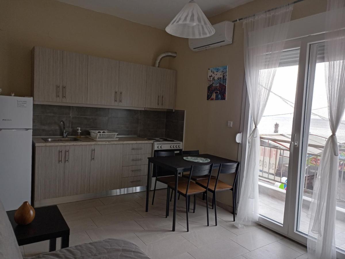 Katerina Apartment 네아 플라기아 외부 사진